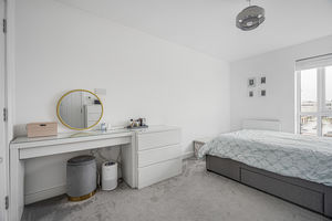 Bedroom- click for photo gallery